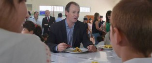 Bordet anunci un nuevo incremento de partidas para comedores escolares
