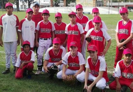 Softbol Municipal de Villa Clara - El equipo gan sus dos primeros partidos del Campeonato Argentino de Clubes Infantiles