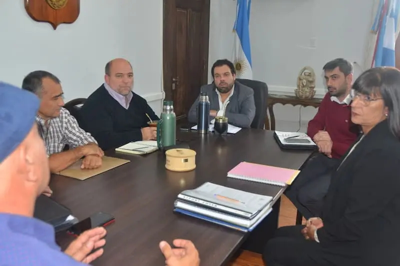 El gobierno gestiona soluciones con comunas de Villaguay