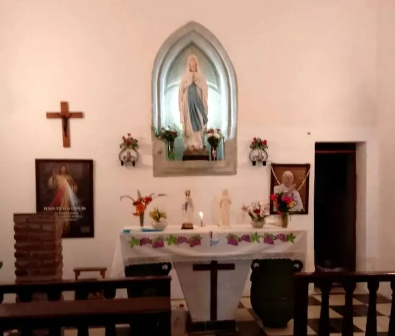 Misa por enfermos y afligidos en capilla de Lourdes este mircoles