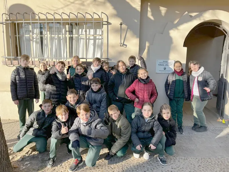 Alumnos de la escuela Juan Wesley de Maci visitaron el Museo Histrico Ral Jaluf