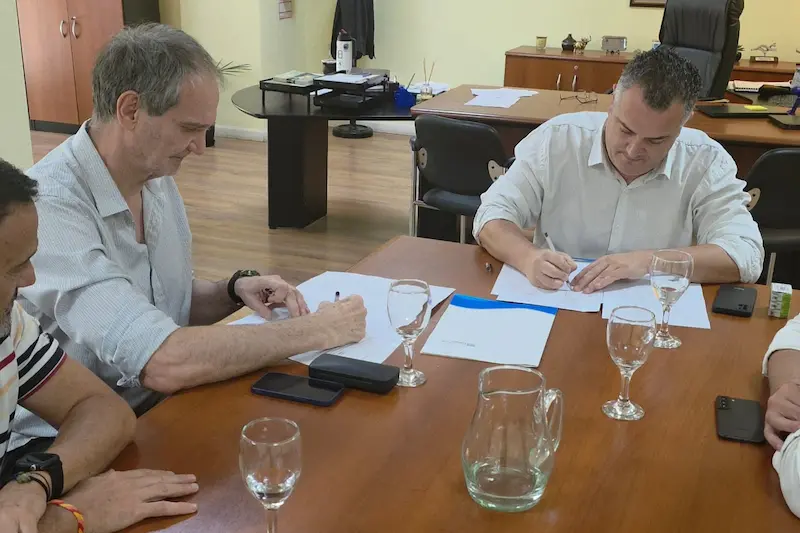 La provincia y la UNER impulsan un espacio de desarrollo deportivo