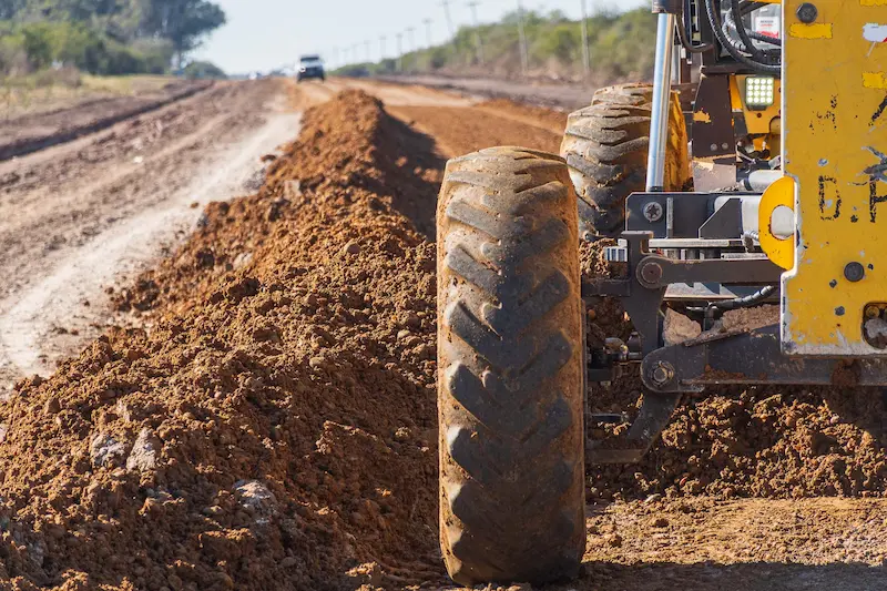 Realizan trabajos de conservacin en acceso a Gonzlez Caldern