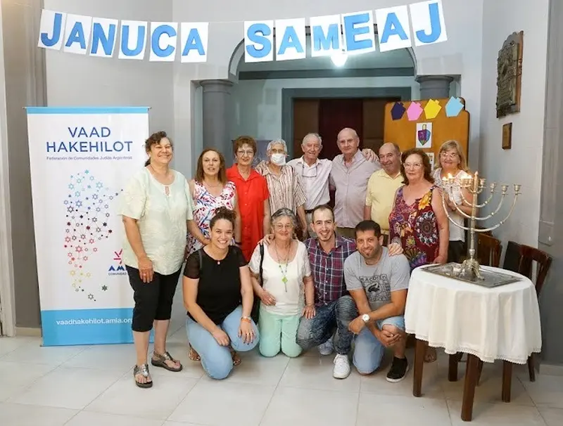 Familias de Villaguay entre las 650, de todo el pas, que recibieron velas para celebrar Januc