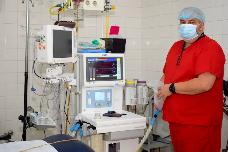 El hospital San Roque incorpor dos mesas de anestesia para los quirfanos de Pediatra y Obstetricia