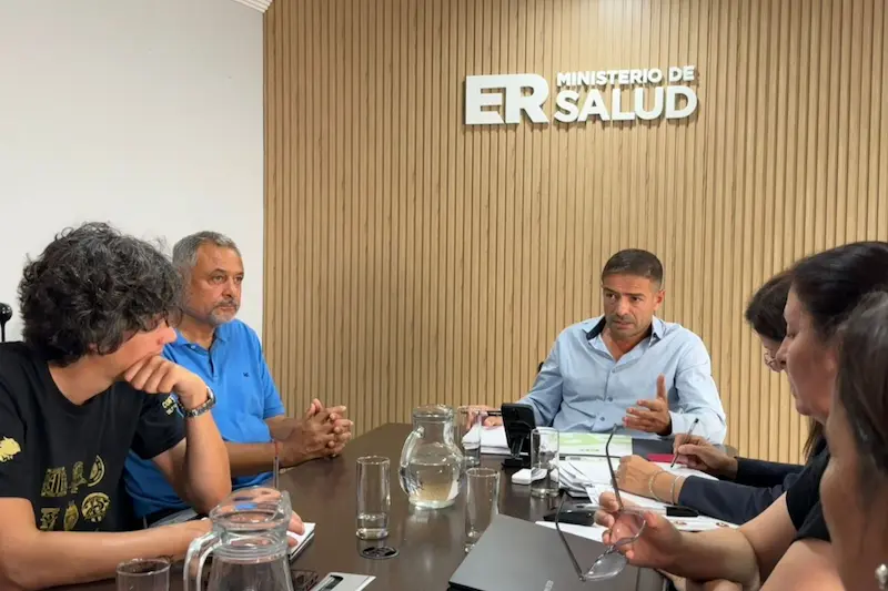 Autoridades de Salud abordaron situaciones laborales con dirigentes de la ATE