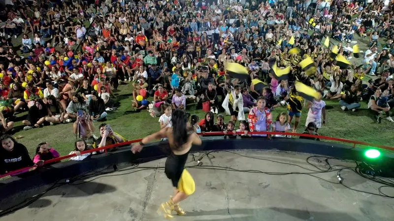 La noche del skatepark fue pura energ�a, color y emoci�n