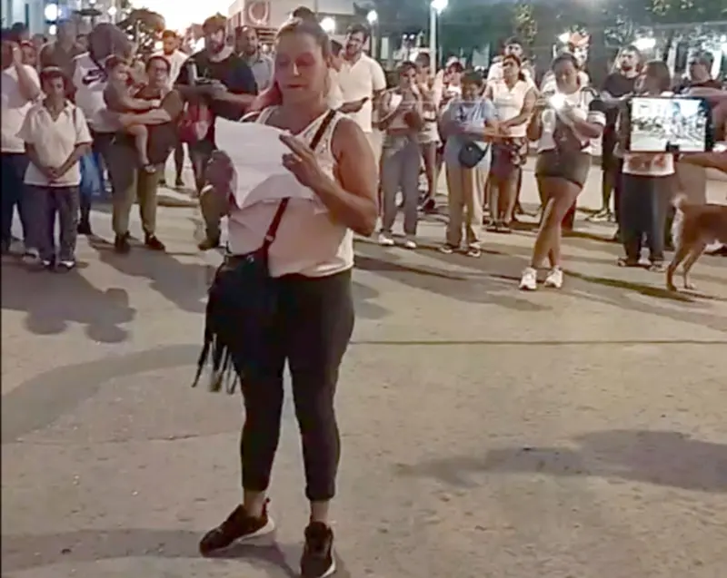 Contundente manifestaci�n pidiendo justicia por Roque Garay