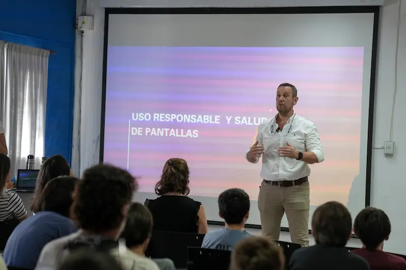 Nogoy� fue sede de un encuentro sobre tecnolog�a y salud mental