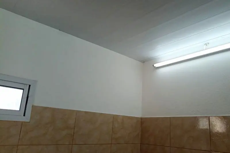 Se hicieron obras para resolver filtraciones y mejoras edilicias en escuela de Victoria