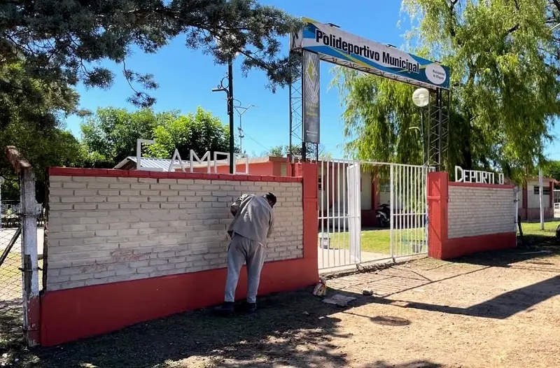 Organizaci�n para el uso del polideportivo de Villaguay