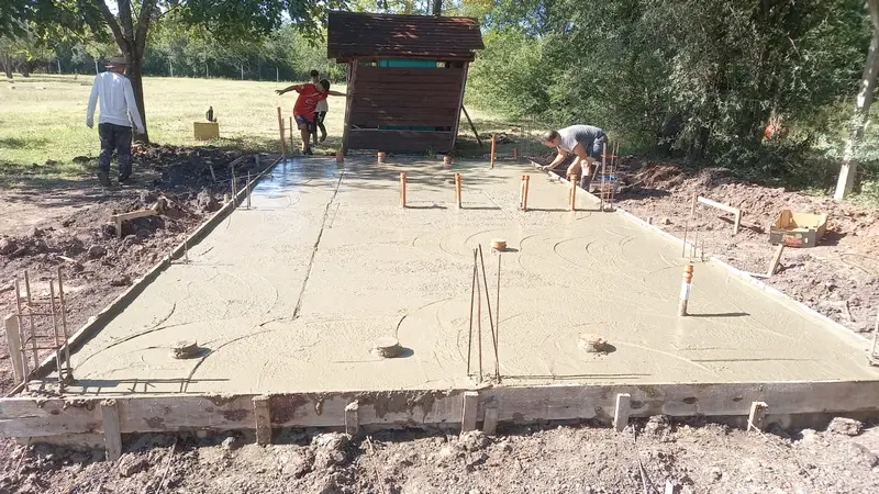 SOEM - Villaguay: Finaliz� la primera etapa de la construcci�n de los sanitarios Camping Municipal