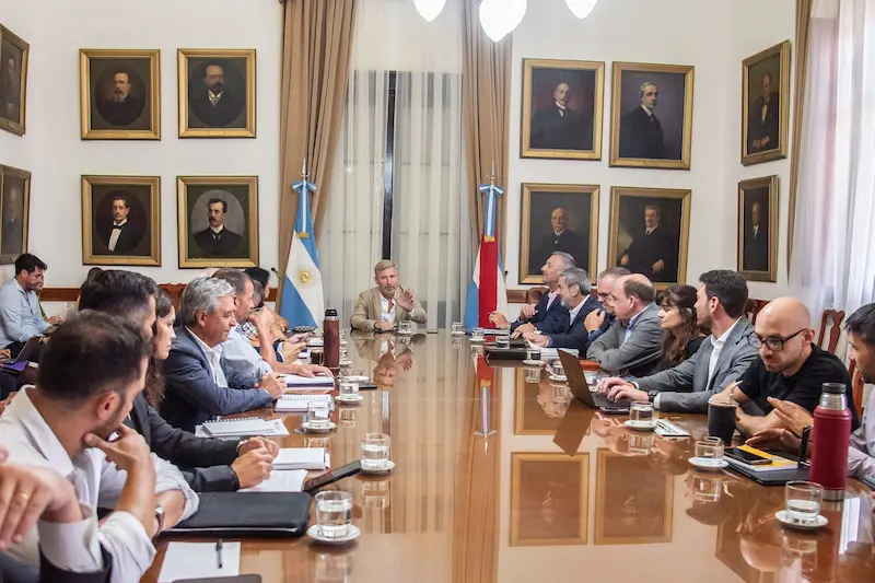 Agenda hist�rica, obras viales y salud mental, ejes de la reuni�n de gabinete