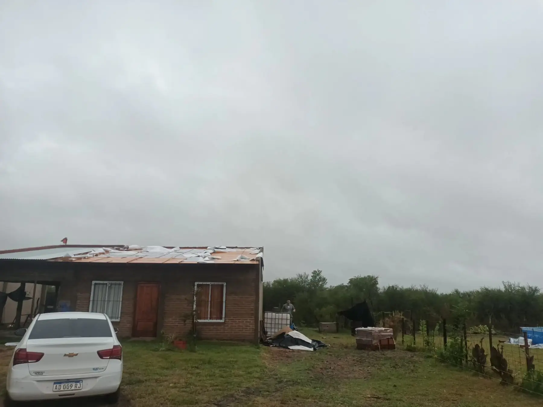 Agradecimiento por solidaridad ante la voladura del techo de vivienda 