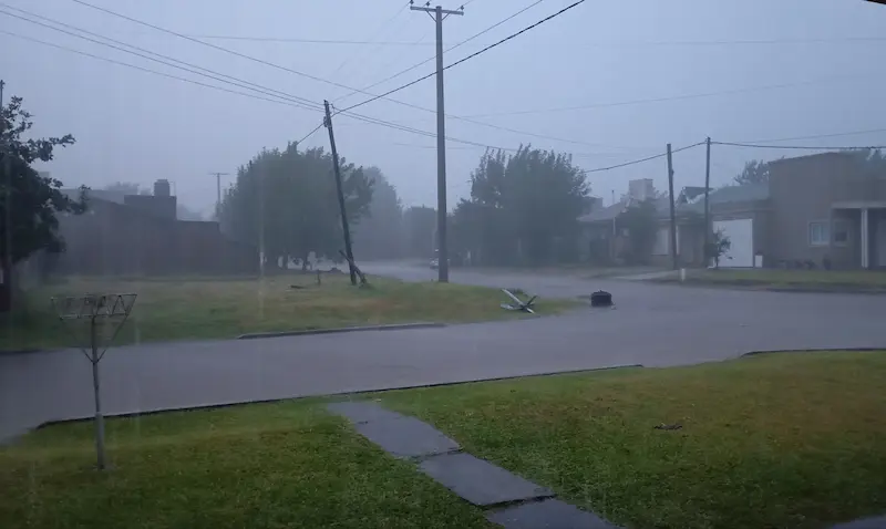 Intenso temporal en Villaguay