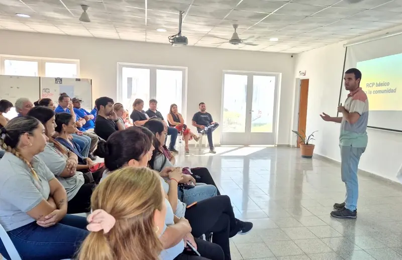 Contin�an las capacitaciones para el personal municipal