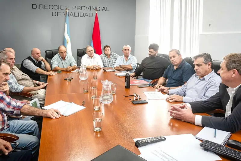 Caminos rurales: Farer llev� la preocupaci�n del campo a Vialidad Provincial