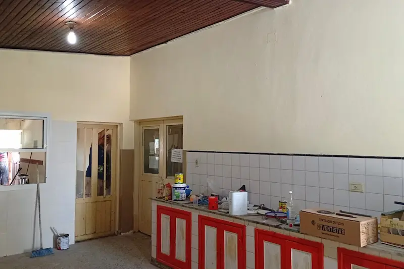 El gobierno provincial ejecuta obras en cocina y jard�n de infantes en escuela de Viale