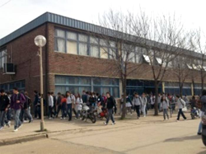 Con un cuchillo en la mochila