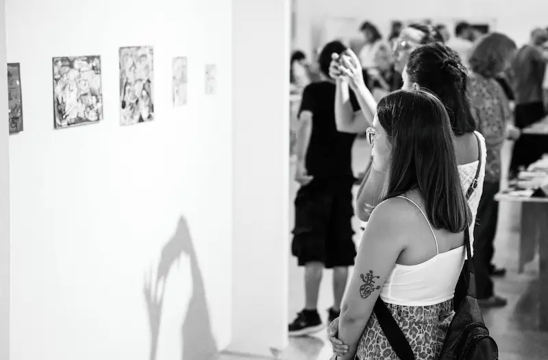 Inauguran una nueva muestra y feria en el Centro Experimental de Arte Contempor�neo 