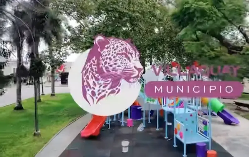 Renovaci�n de juegos en plaza 25 de Mayo