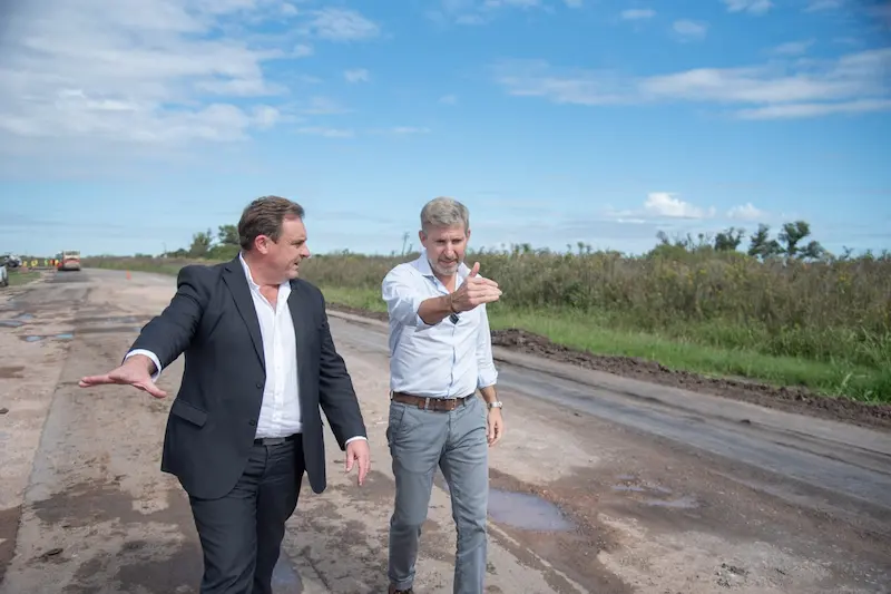 El gobernador recorri� las obras de la ruta provincial 51 en Larroque