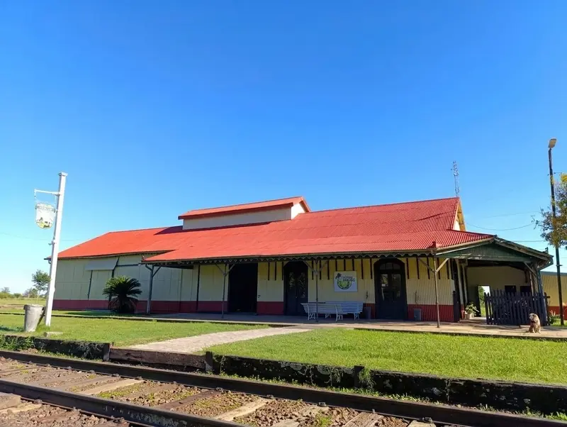 Primera etapa de revalorizaci�n del galp�n del ferrocarril
