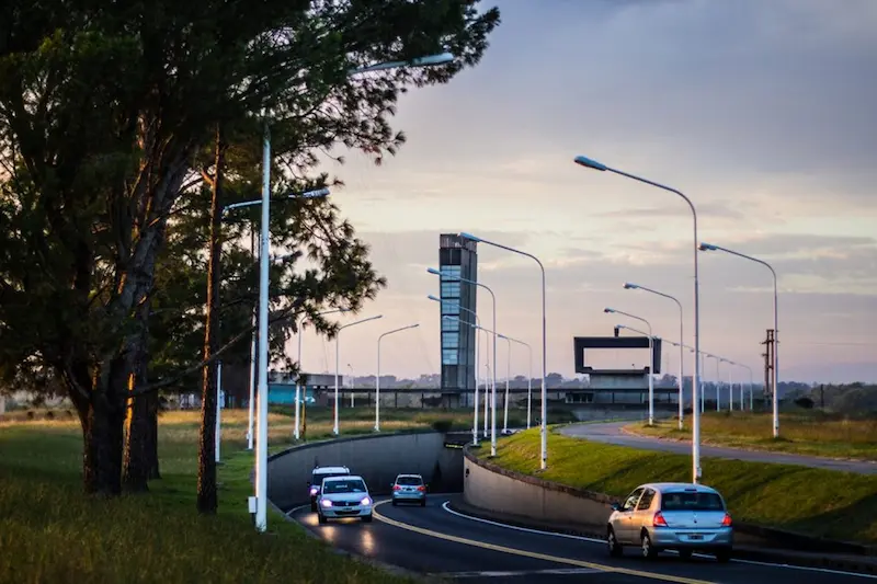 El t�nel subfluvial no tiene una huella nazi - Por N�lida Durana y Francisco Uranga