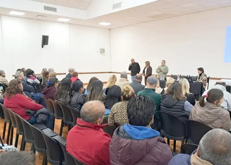 Charla debate sobre la reforma previsional en Villaguay