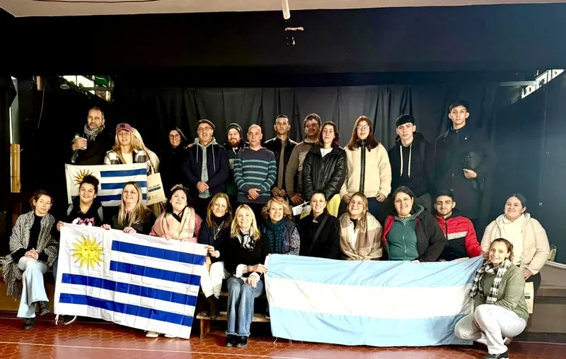 Villaguay recibi� la visita de estudiantes uruguayos en el marco de un proyecto educativo sobre la Cultura Charr�a