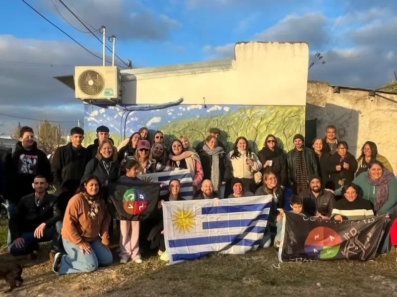 Estudiantes y alumnos de Colonia del Sacramento -Uruguay- visitaron la Comunidad Charr�a Etriek
