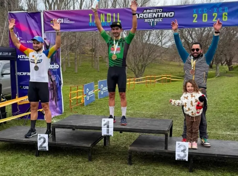 MOUNTAIN BIKE: BALLESTEROS SUBI� AL PODIO EN TANDIL
