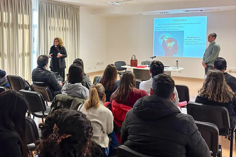 Cucaier capacit� a m�s de 300 trabajadores de salud en comunicaci�n de situaciones cr�ticas