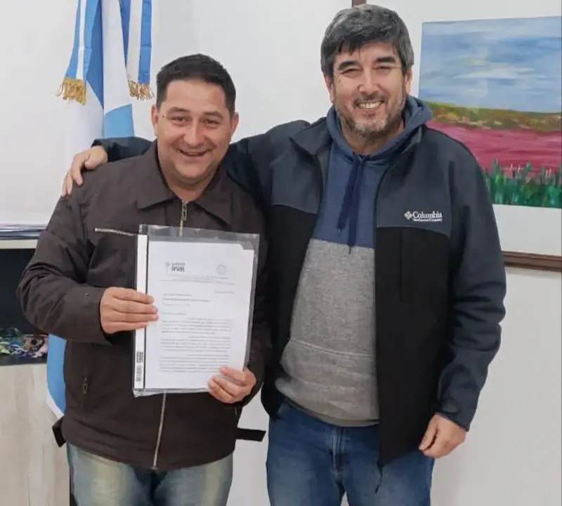 Adri�n Fuertes, recibi� en el Centro de Convenciones al Padre Alejandro Mi�o sacerdote de la Iglesia Fraternidad Misericordia
