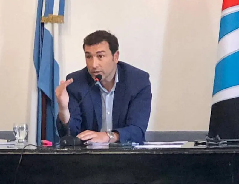 El CPN Gonzalo Devetter present� su renuncia como Secretario de Hacienda