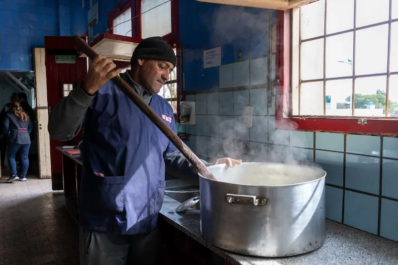 El gobierno apelar� la cautelar por los desayunos y ratific� la continuidad del servicio en las escuelas