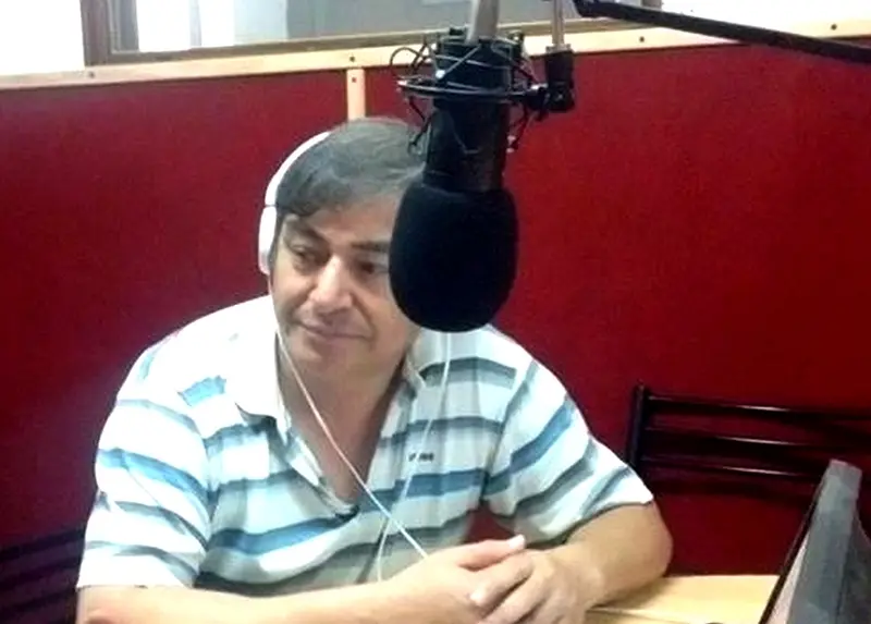 D�a de la Radiodifusi�n Argentina: Desde los Locos de la Azotea hasta la radio digital