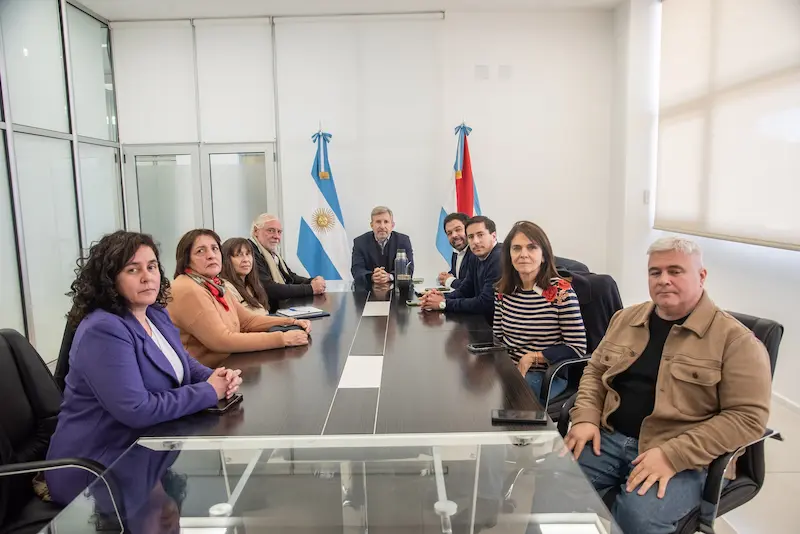 Ultiman detalles del nuevo convenio colectivo de trabajo para la Administraci�n P�blica Provincial