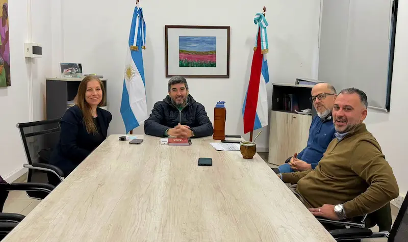 El Intendente de Villaguay se reuni� con autoridades del Banco de Entre R�os
