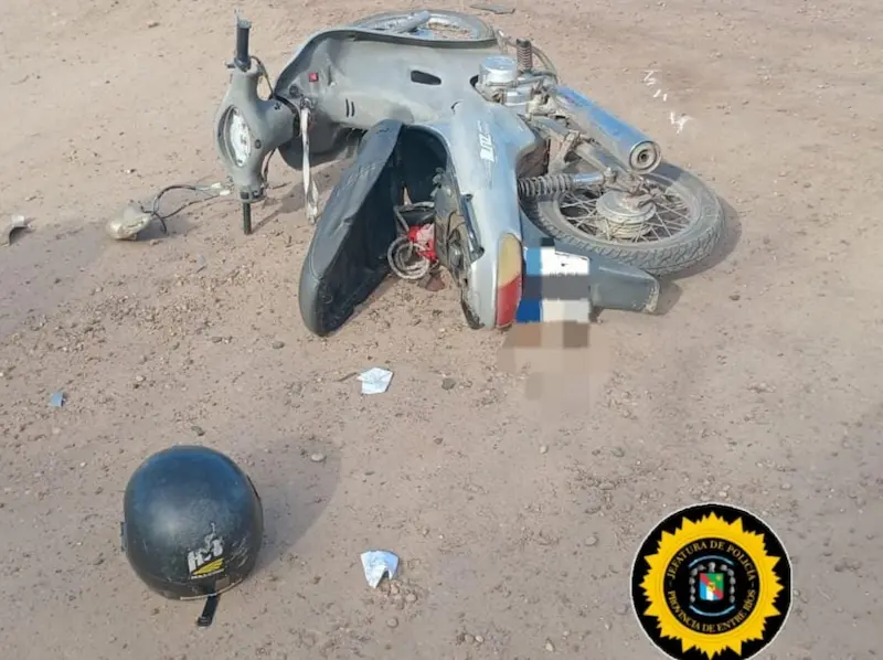 El conductor de una moto sufri� lesiones graves al chocar con un auto