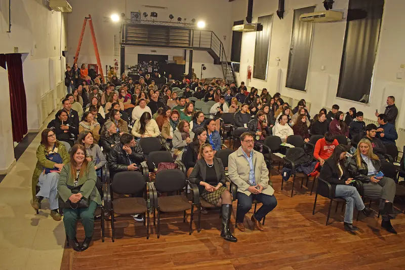 Salud realiz� una jornada para promover el cuidado integral de las adolescencias
