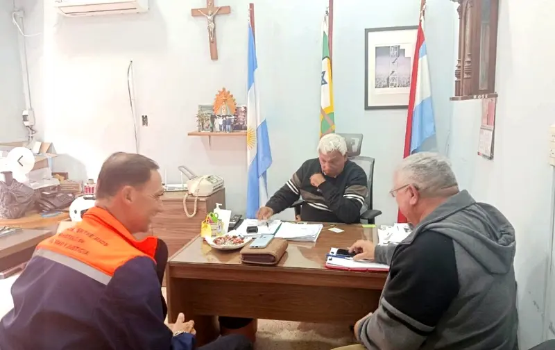 Reuni�n de articulaci�n con Defensa Civil Provincial en Villa Dom�nguez