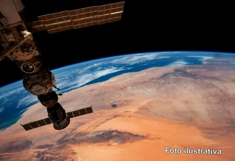 IMPONENTE: La Estaci�n Espacial deslumbr� a vecinos y turistas en Merlo San Luis