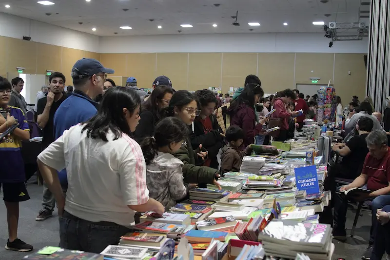 Con miles de visitantes y destacados autores nacionales, cerr� la Feria Provincial del Libro en Concordia