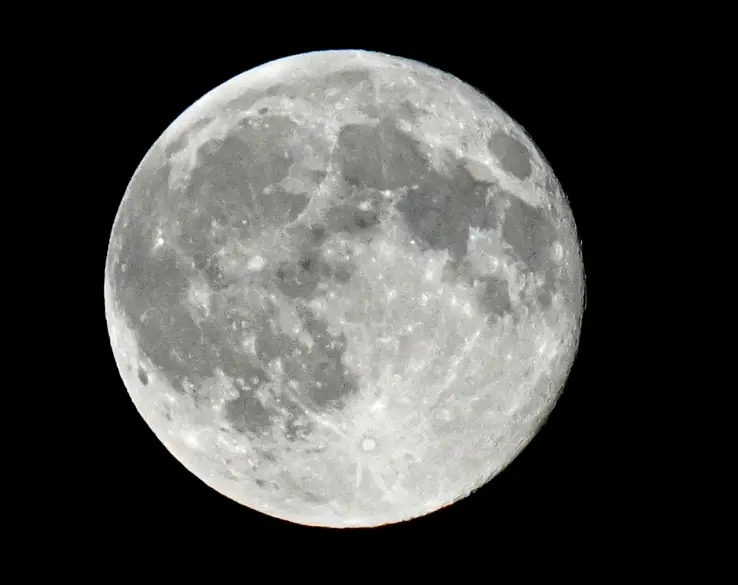 ASTRONOM�A: Por qu� esta noche la Luna parecer� distinta (Foto ilustrativa)