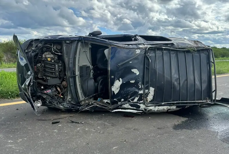 Dos personas con lesiones leves por vuelco en ruta 18
