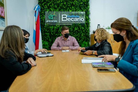 El Becario coordina acciones con el Iprodi y el CGE para ampliar los beneficios a estudiantes con discapacidad