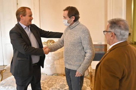 Bordet gestion financiamiento para renovar equipamiento de la represa Salto Grande