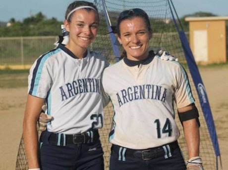 La Seleccin Argentina rumbo al Sudamericano de softbol-Candela y Violeta Figueroa de Villa Clara la integran