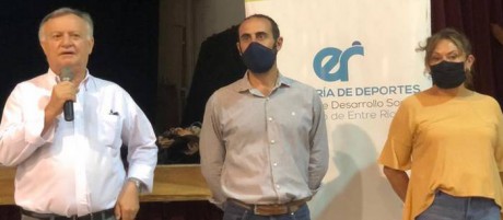 El gobierno contina con los cursos de capacitacin y revlida de guardavidas